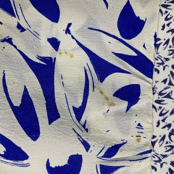 Maeve Anthropologie Blue & White Floral Skirt Size Extra Small 100% Silk - Picture 7 of 10